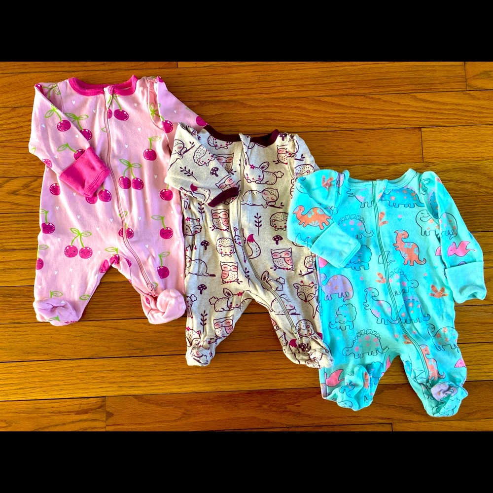 Newborn Girl’s Pajamas